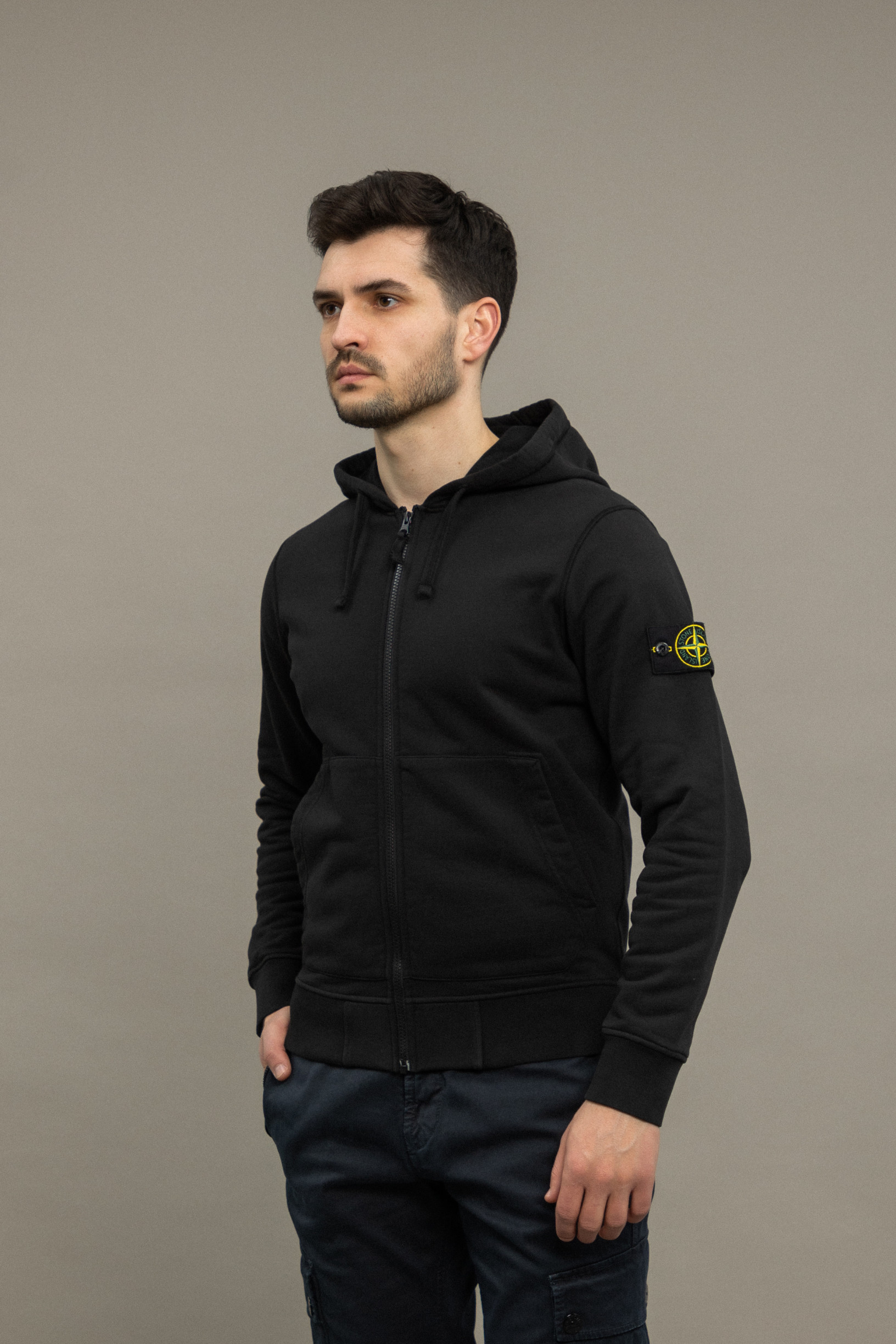 Чоловіче худі STONE ISLAND 1564251 A0029, колір чорний