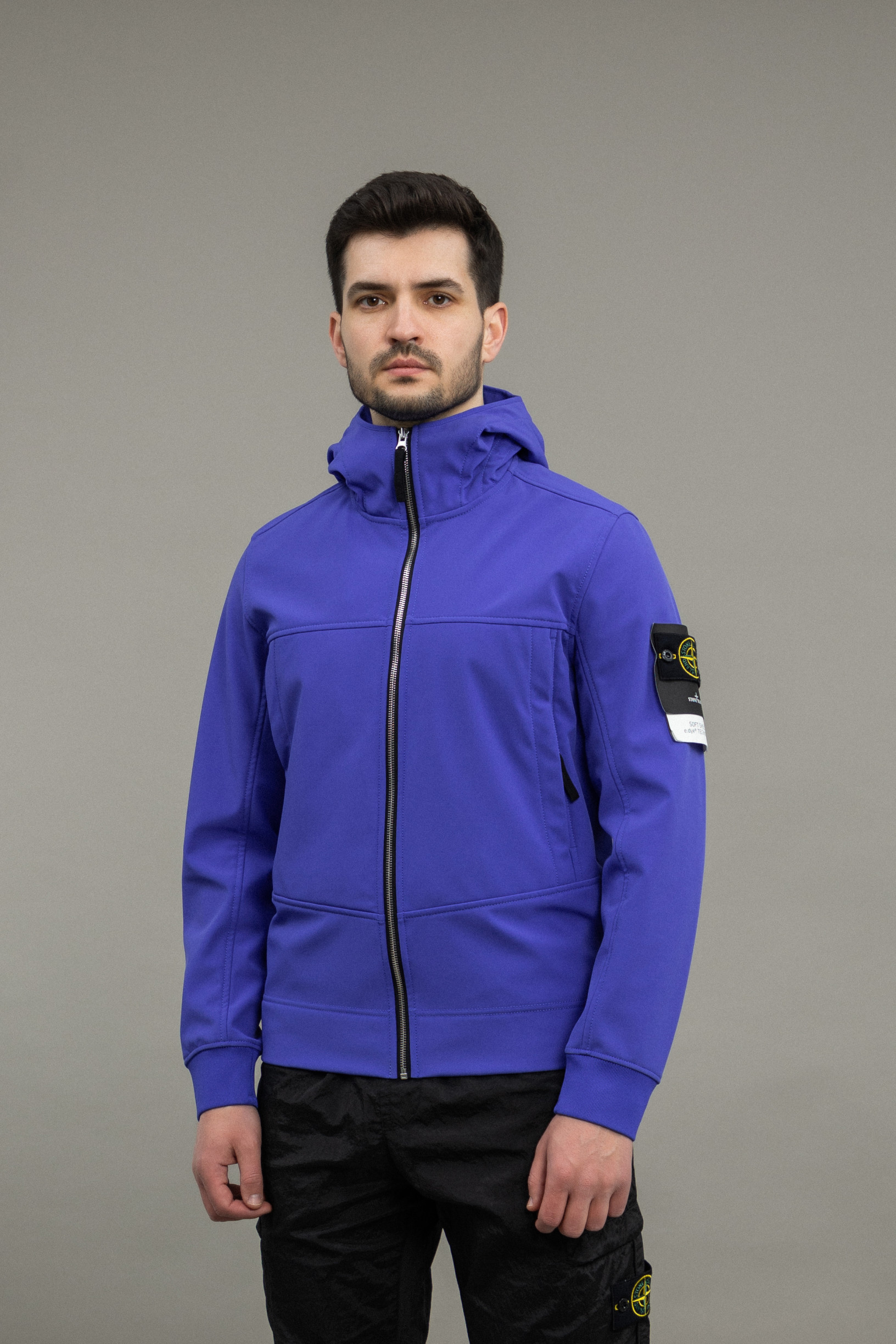 куртка STONE ISLAND SOFT SHELL-R e.dye® TECHNOLOGY 15Q0122 V0043