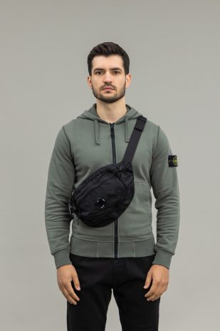 Чоловіча сумка C.P. COMPANY CMAC734A 005269G COL:999, колір чорний