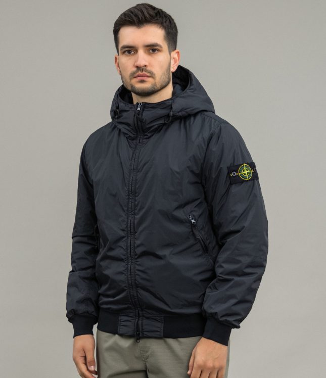 Чоловіча куртка STONE ISLAND GARMENT DYED CRINKLE REPS R-NY WITH PRIMALOFT®-TC 811540823 V0029, колір чорний | Ціна 37999 грн, фото 1