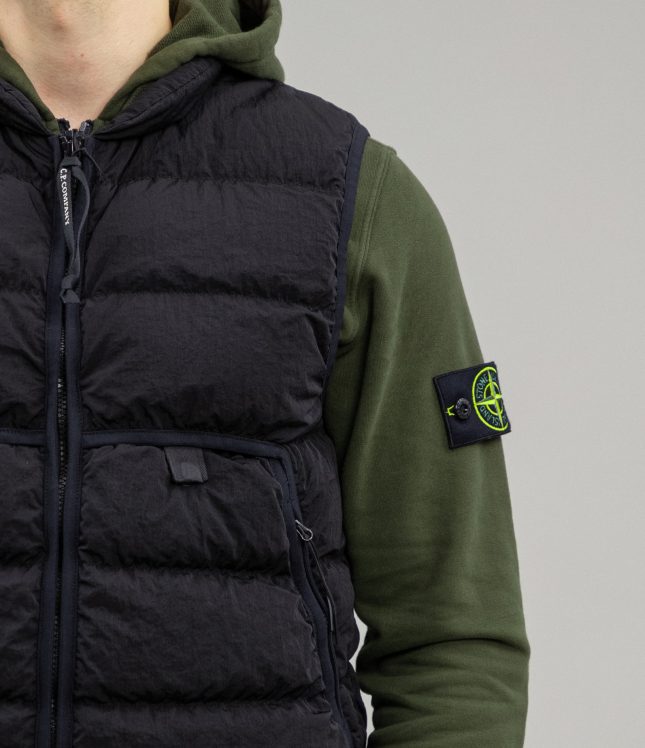 жилетка C.P. COMPANY ECO-CHROME R GARMENT DYEING VEST 15CM0W030A 006369G COL:999 | Ціна 17999 грн, фото 7