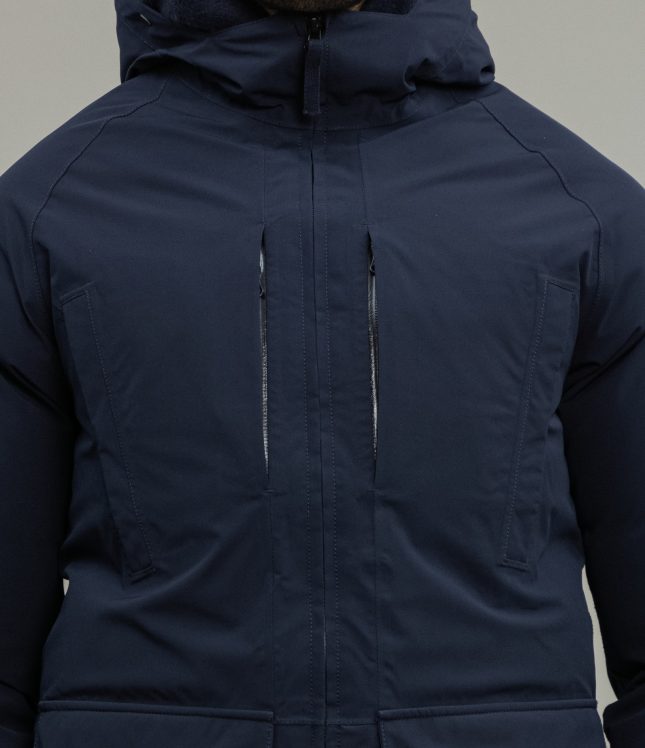 Чоловіча куртка STONE ISLAND JUNIOR DOWN JACKWET WITH e.dye® TECHNOLOGY 751640234 V0020, колір синій | Ціна 24999 грн, фото 3