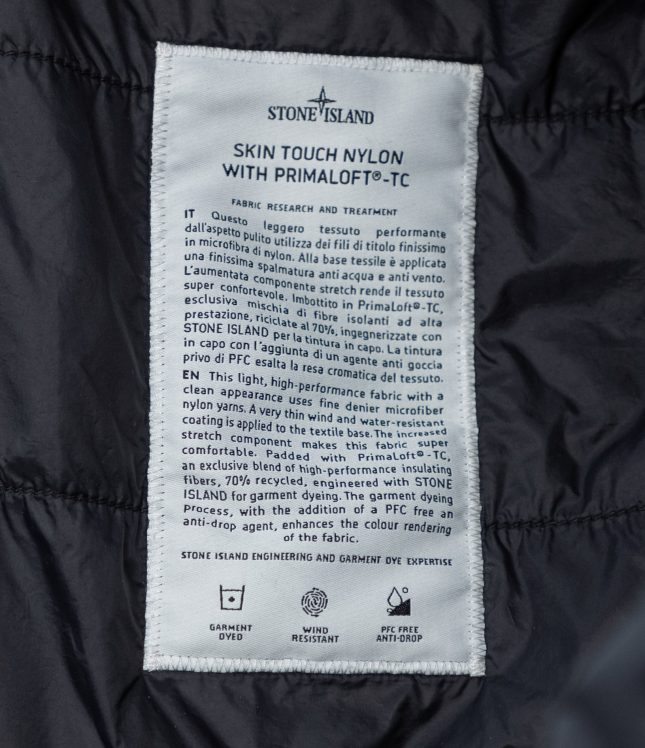 Чоловіча куртка STONE ISLAND SKIN TOUCH NYLON WITH PRIMALOFT®-TC 801540525 V0029, колір чорний | Ціна 19999 грн, фото 7