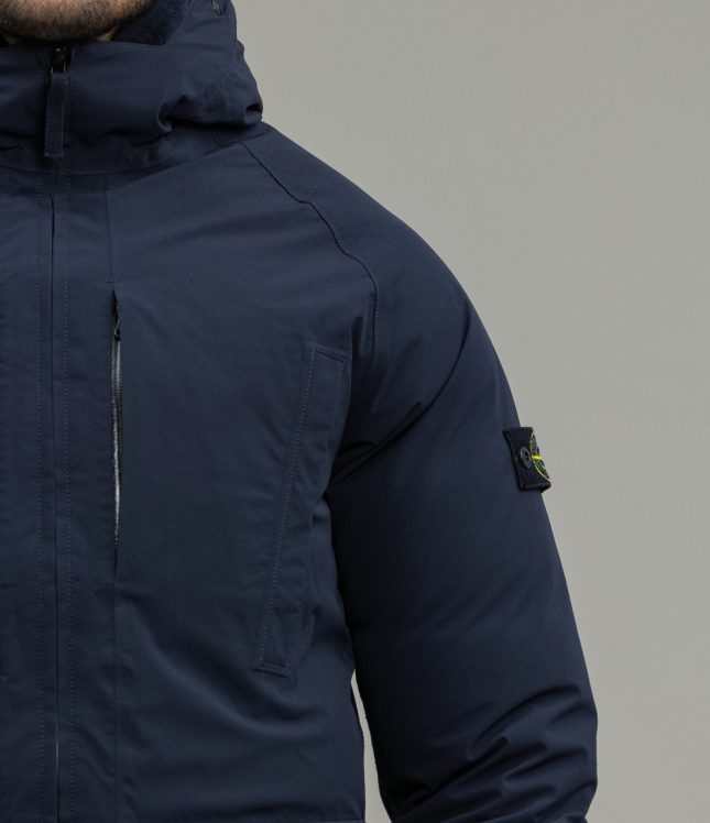 Чоловіча куртка STONE ISLAND JUNIOR DOWN JACKWET WITH e.dye® TECHNOLOGY 751640234 V0020, колір синій | Ціна 24999 грн, фото 4