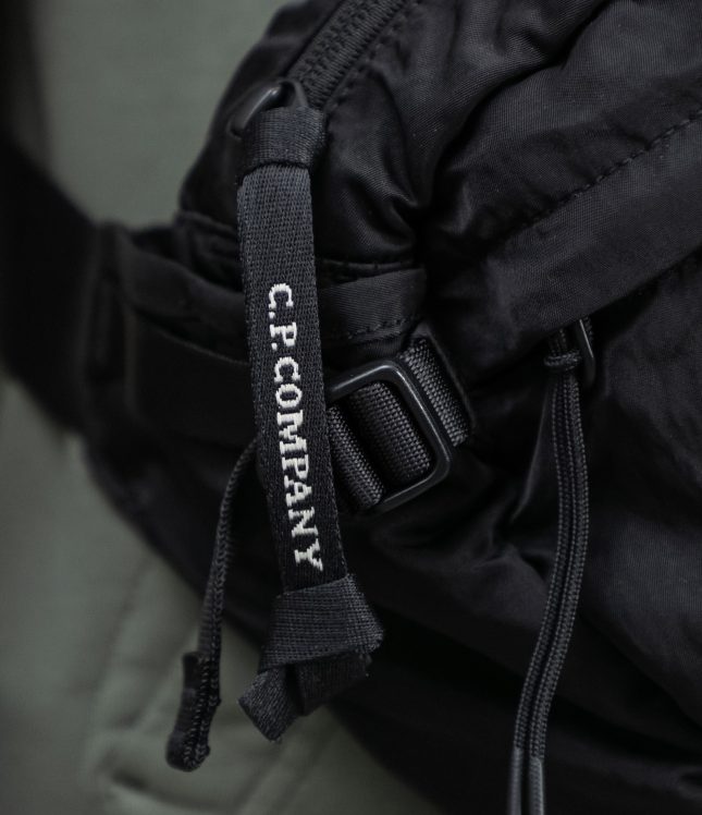 Чоловіча сумка C.P. COMPANY CMAC734A 005269G COL:999, колір чорний | Ціна 9499 грн, фото 5