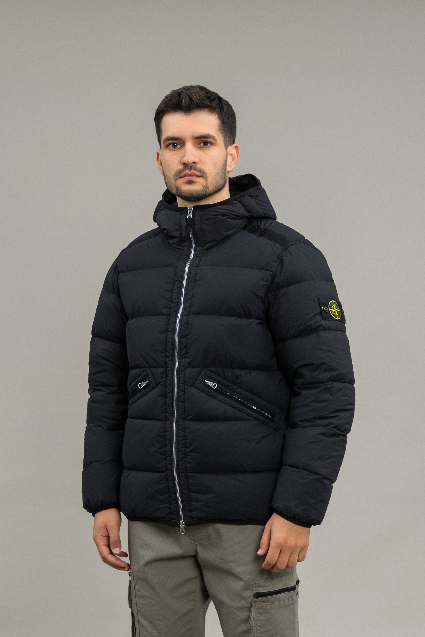 Чоловіча куртка STONE ISLAND SEAMLESS TUNNEL NYLON DOWN-TC 811543128 V0029, колір чорний