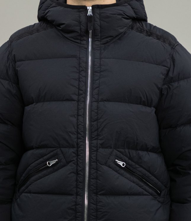 Чоловіча куртка STONE ISLAND SEAMLESS TUNNEL NYLON DOWN-TC 811543128 V0029, колір чорний | Ціна 42999 грн, фото 3