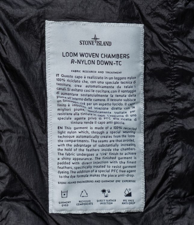 Чоловіча куртка STONE ISLAND LOOMWOVEN CHAMBERS R-NYLON DOWN-TC 801540124 V0029, колір чорний | Ціна 41999 грн, фото 10