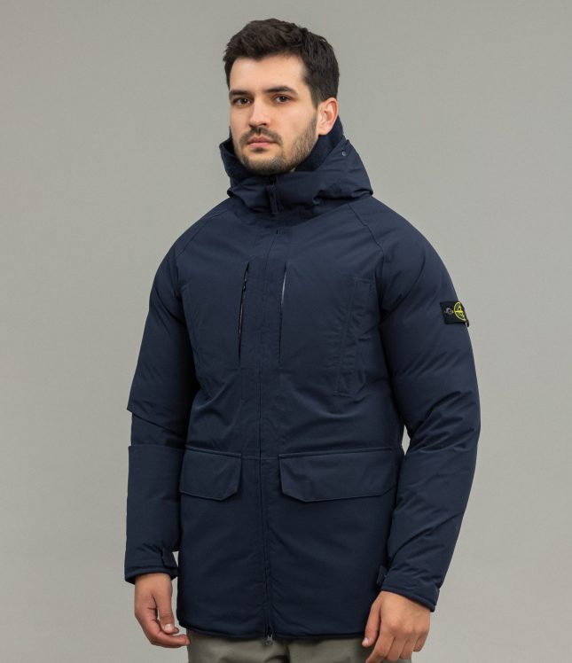 Чоловіча куртка STONE ISLAND JUNIOR DOWN JACKWET WITH e.dye® TECHNOLOGY 751640234 V0020, колір синій | Ціна 24999 грн, фото 1
