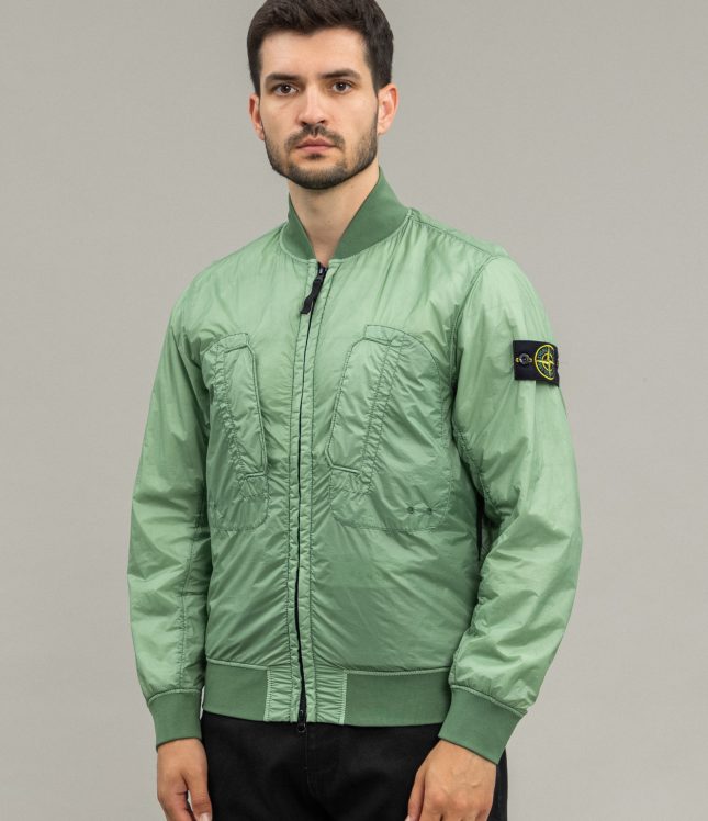Чоловіча куртка STONE ISLAND GARMENT DYED MICRO YARN WITH PRIMALOFT®-TC 1542125 V0055, колір зелений | Ціна 19999 грн, фото 1