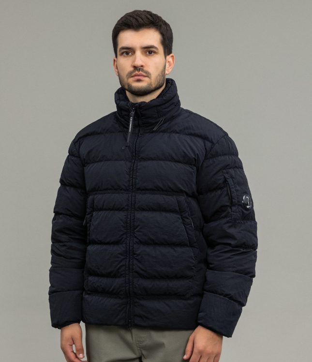 куртка C.P. COMPANY GARMENT DYEING DOWN JACKET WITH ECO-CHROME R 13CMOW028A 006369G COL:888 | Ціна 24999 грн, фото 1
