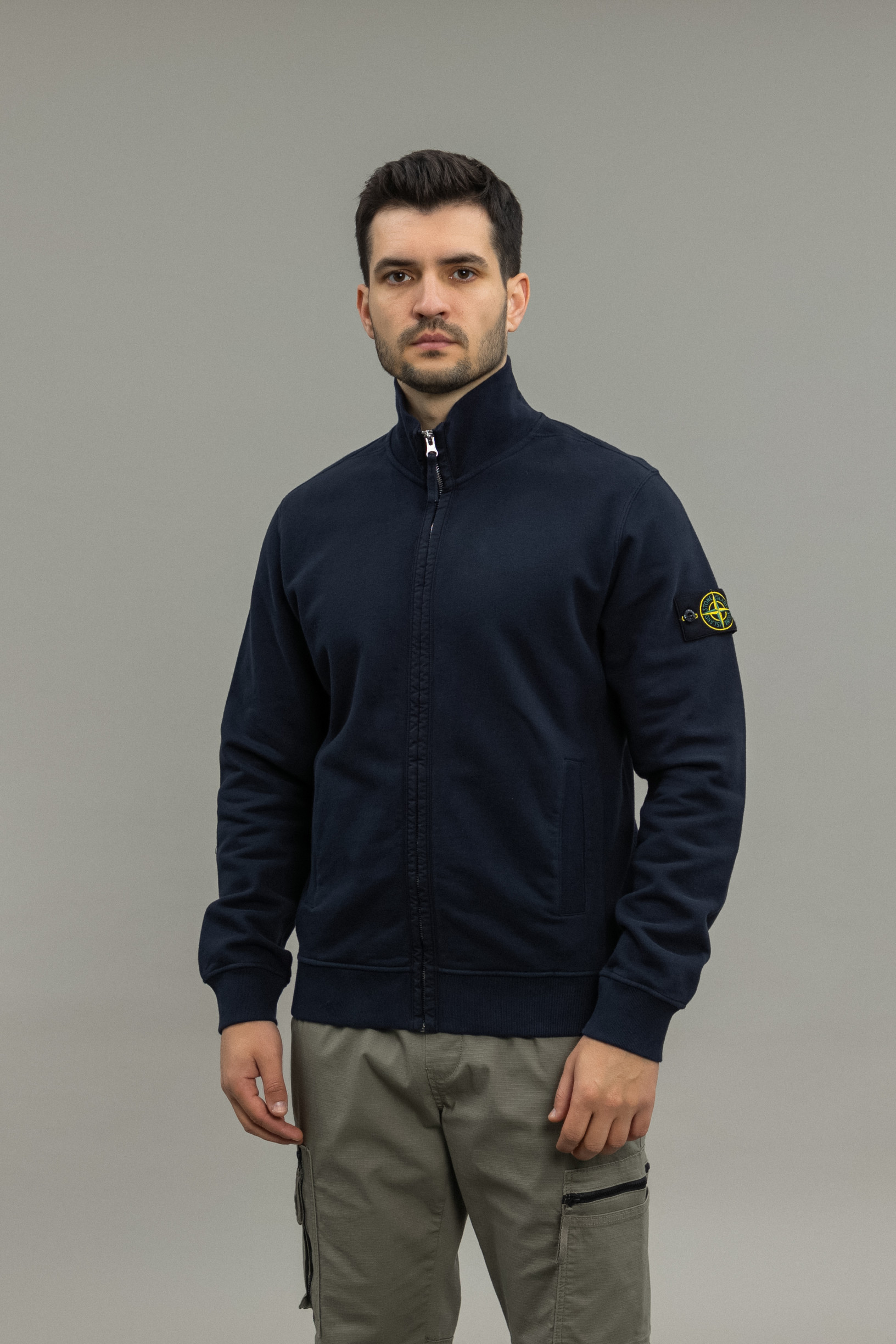 Чоловічий світшот STONE ISLAND 156020 V0020, колір синій