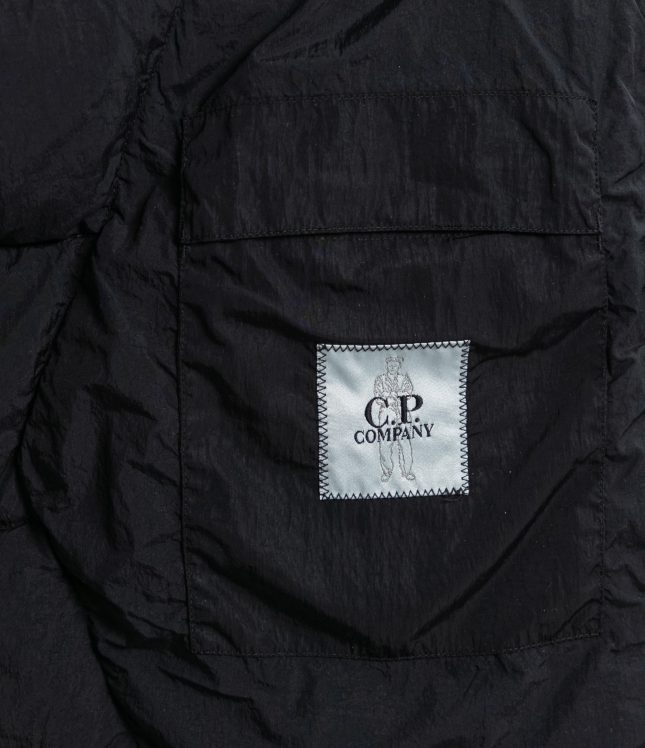 куртка C.P. COMPANY GARMENT DYEING DOWN JACKET WITH ECO-CHROME R CMOW028A 006369G COL:999 | Ціна 24999 грн, фото 9