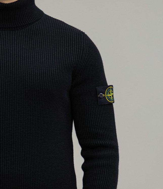 Чоловічий гольф STONE ISLAND 15552C2 A0029, колір чорний | Ціна 22999 грн, фото 4
