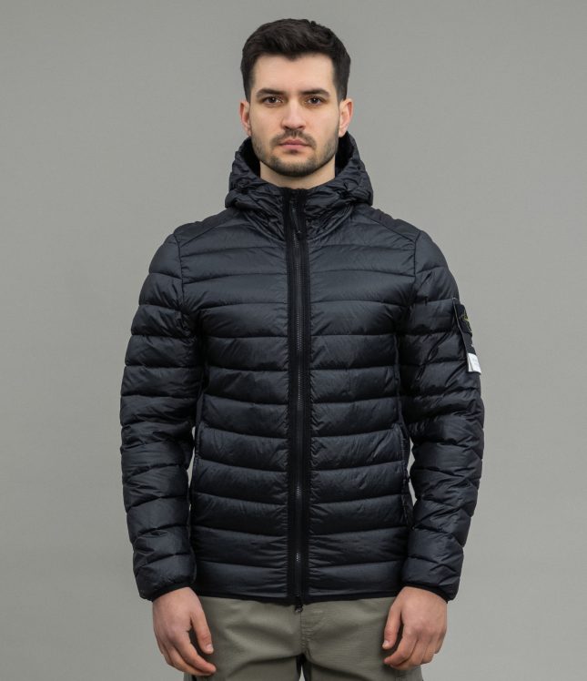 Чоловіча куртка STONE ISLAND LOOM WOVEN CHAMBERS R-NYLON DOWN-TC 1540324 A0029, колір чорний | Ціна 32999 грн, фото 2