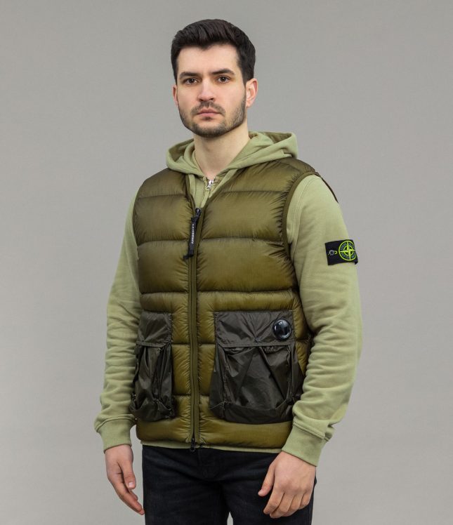 Чоловіча жилетка C.P. COMPANY D.D. SHELL VEST CMOW203A 006099A COL:653, колір зелений | Ціна 19999 грн, фото 1