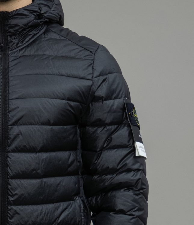 Чоловіча куртка STONE ISLAND LOOM WOVEN CHAMBERS R-NYLON DOWN-TC 1540324 A0029, колір чорний | Ціна 32999 грн, фото 4