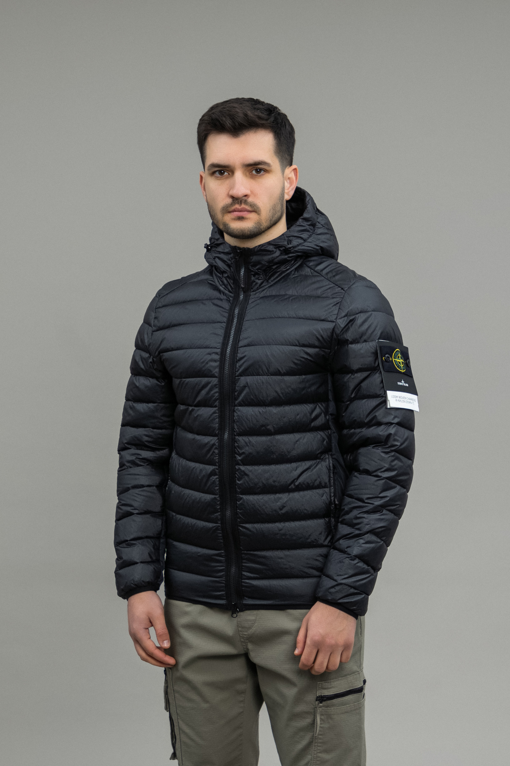 Чоловіча куртка STONE ISLAND LOOM WOVEN CHAMBERS R-NYLON DOWN-TC 1540324 A0029, колір чорний