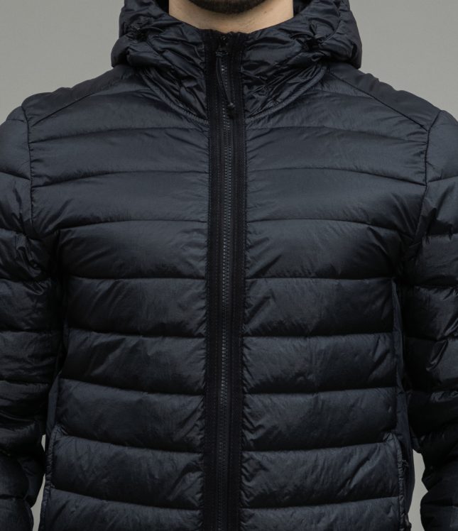 Чоловіча куртка STONE ISLAND LOOM WOVEN CHAMBERS R-NYLON DOWN-TC 1540324 A0029, колір чорний | Ціна 32999 грн, фото 3
