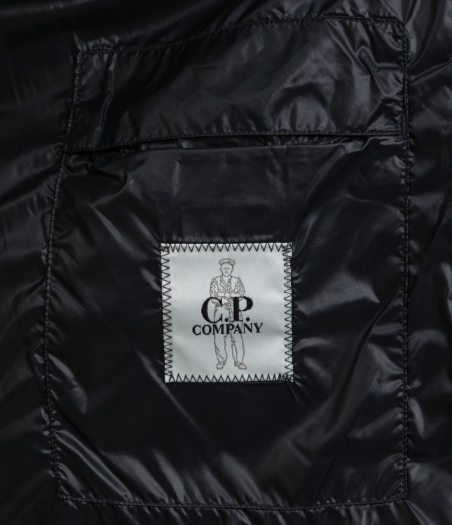 Чоловіча жилетка C.P. COMPANY D.D. SHELL VEST CMOW170A 006099A COL:999, колір чорний | Ціна 19999 грн, фото 9