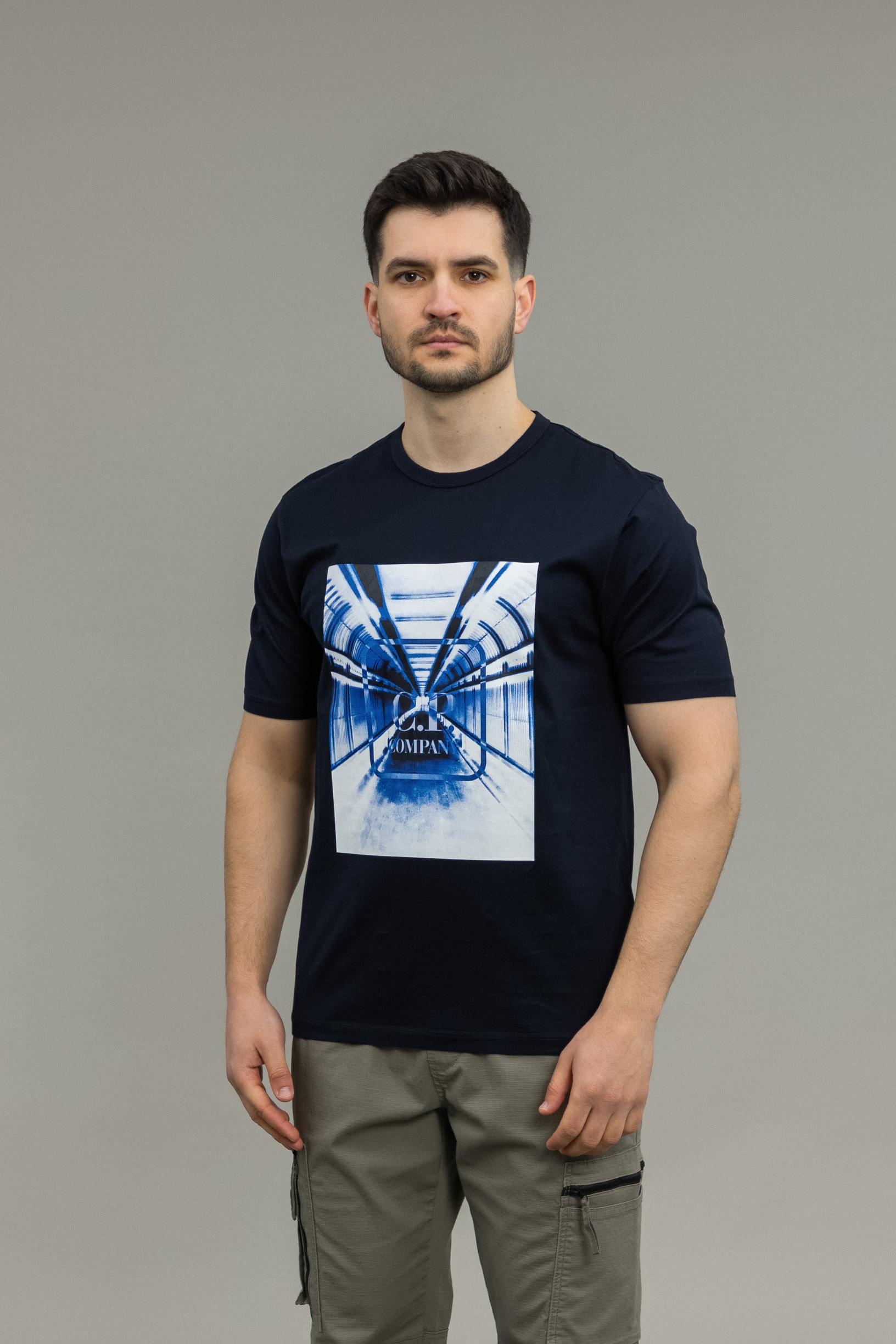 Чоловіча футболка C.P. COMPANY CLTS047A 006370W COL:888, колір синій