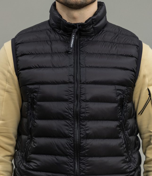 Чоловіча жилетка C.P. COMPANY D.D. SHELL VEST CMOW170A 006099A COL:999, колір чорний | Ціна 19999 грн, фото 3