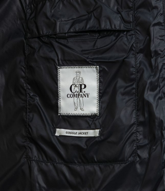 Чоловіча жилетка C.P. COMPANY D.D. SHELL GOGGLE VEST CMOW0171A 006099A COL:999, колір чорний | Ціна 19999 грн, фото 9