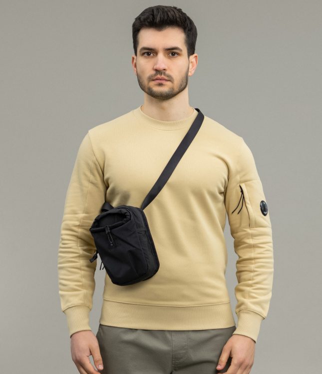 Чоловіча сумка C.P. COMPANY CMAC257A 005904A COL:999, колір чорний | Ціна 6499 грн, фото 1