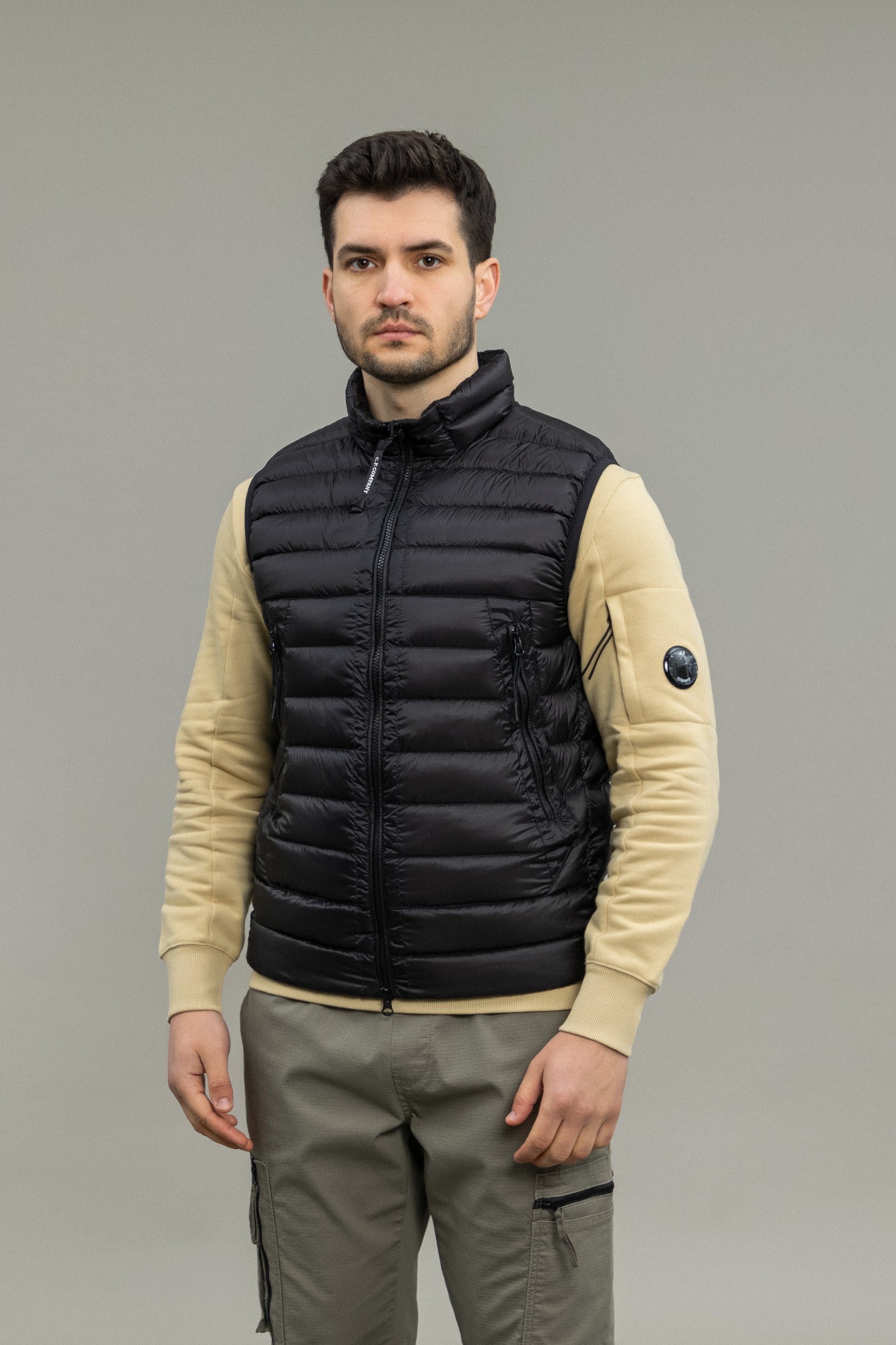 Чоловіча жилетка C.P. COMPANY D.D. SHELL VEST CMOW170A 006099A COL:999, колір чорний