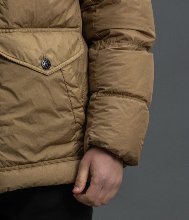 Чоловіча куртка STONE ISLAND GARMENT DYED CRINKLE REPS R-NY DOWN 1540723 V0094, колір бежевий | Ціна 39999 грн, фото 6
