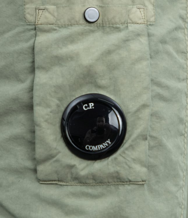 Чоловічий оверширт C.P. COMPANY FLATT NYLON OVERSHIRT CMOS071A 005991G COL:335, колір зелений | Ціна 14999 грн, фото 6