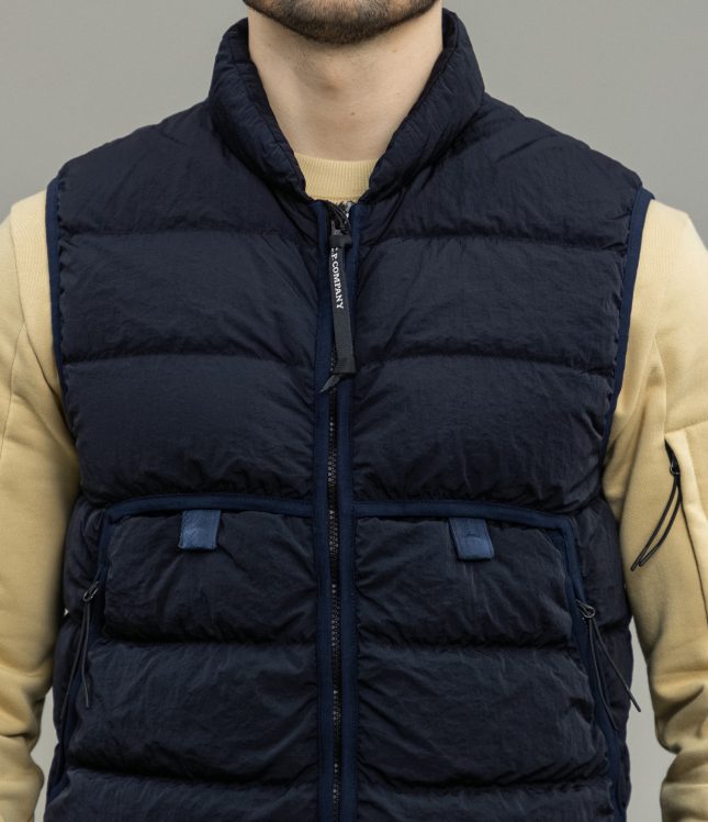 жилетка C.P. COMPANY ECO-CHROME R VEST CMOW030A 006369G COL:888 | Ціна 16999 грн, фото 3