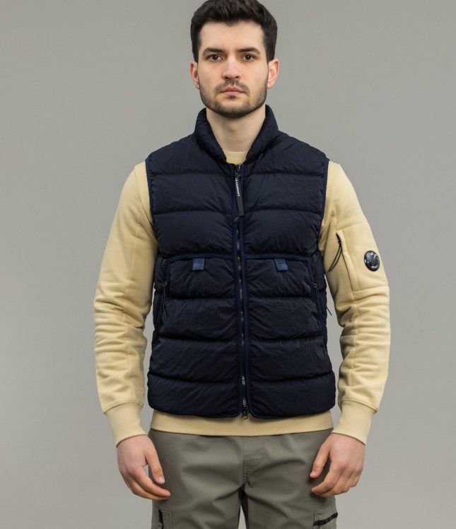 жилетка C.P. COMPANY ECO-CHROME R VEST CMOW030A 006369G COL:888 | Ціна 16999 грн, фото 2