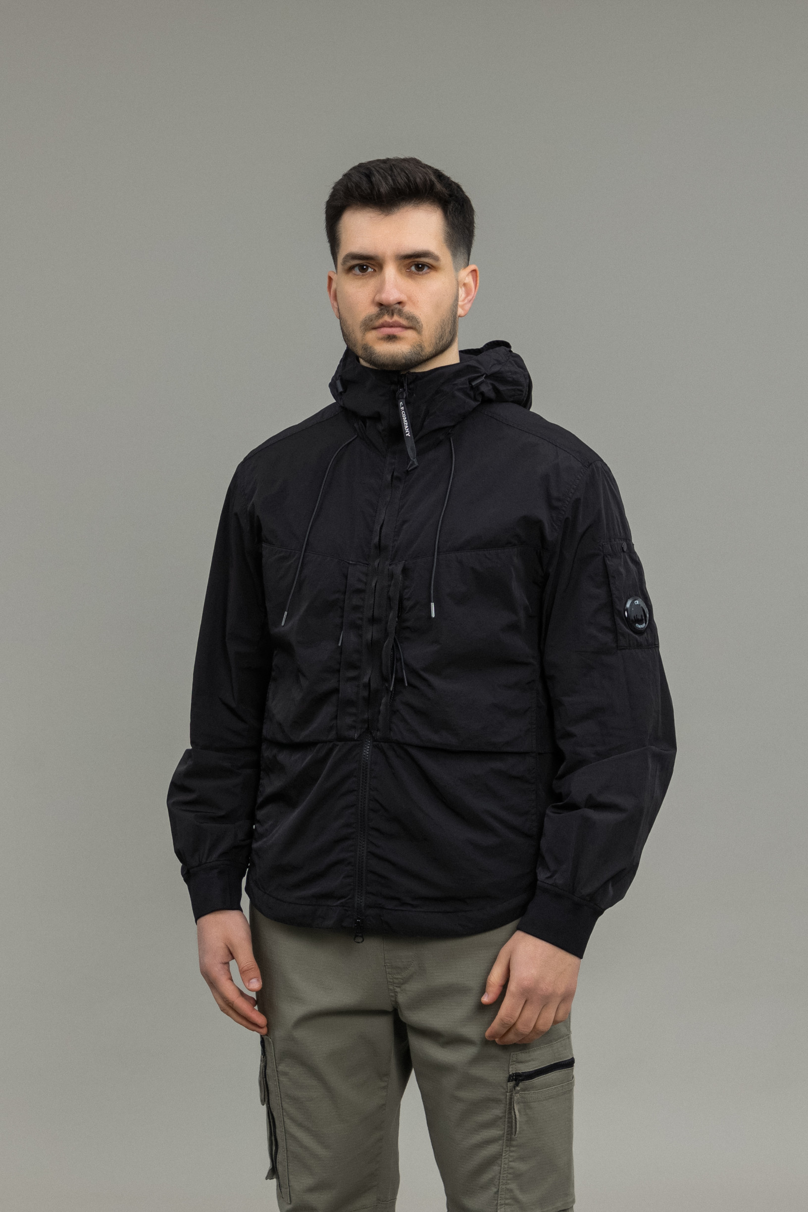 Чоловіча куртка C.P. COMPANY CHROME-R JACKET CMOS024A 005904G COL:999, колір чорний