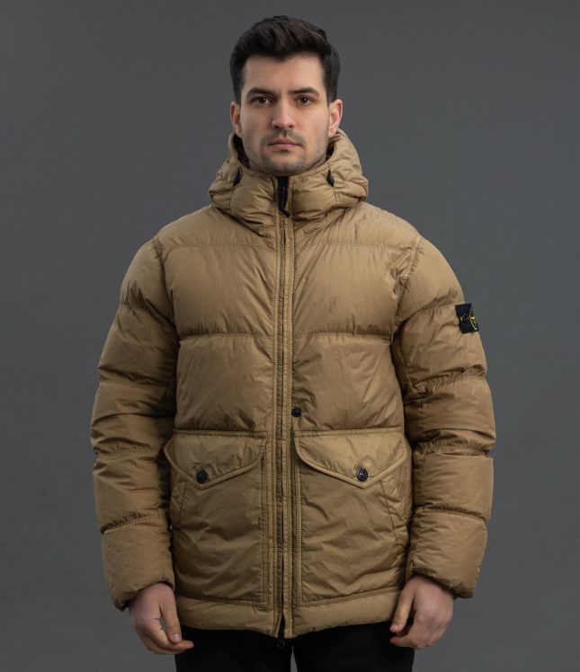 Чоловіча куртка STONE ISLAND GARMENT DYED CRINKLE REPS R-NY DOWN 1540723 V0094, колір бежевий | Ціна 39999 грн, фото 2