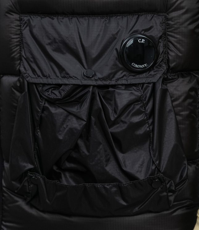 Чоловіча жилетка C.P. COMPANY D.D. SHELL VEST CMOW203A 006099A COL:999, колір чорний | Ціна 19999 грн, фото 6