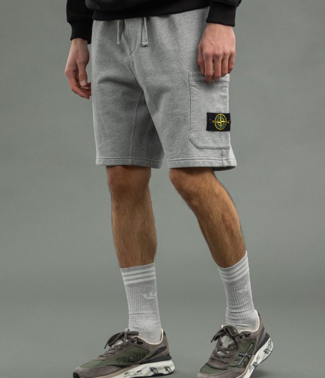 Чоловічі шорти STONE ISLAND 1564620 V0M64, колір сірий | Ціна 9999 грн, фото 1
