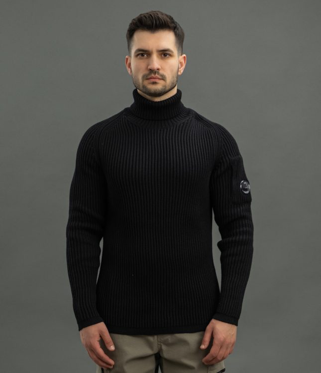 Чоловічий гольф C.P. COMPANY CMKN205A 006595A COL:999, колір чорний | Ціна 11999 грн, фото 2