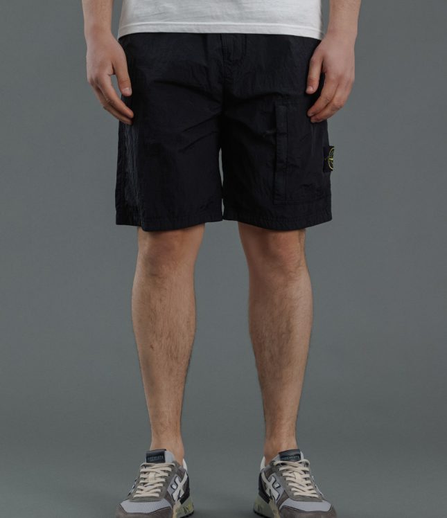 Чоловічі шорти STONE ISLAND 15L0219 V0029, колір чорний | Ціна 9999 грн, фото 2