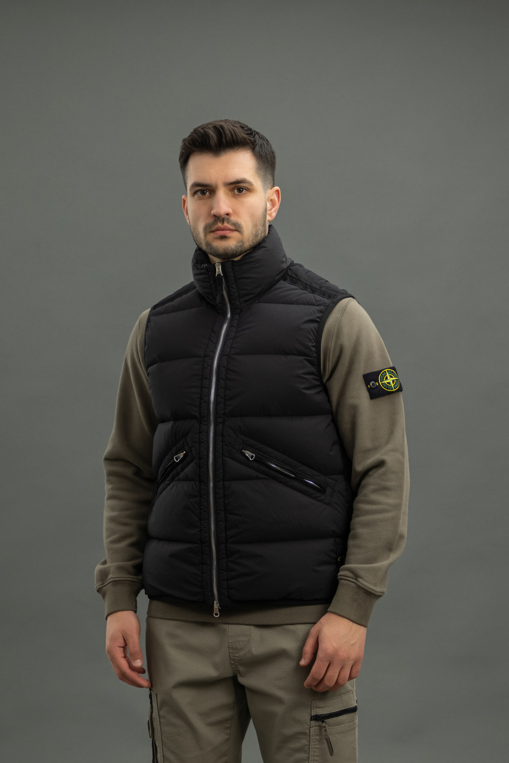 жилетка STONE ISLAND SEAMLESS TUNNEL NYLON DOWN-TC 15G0828 V0029