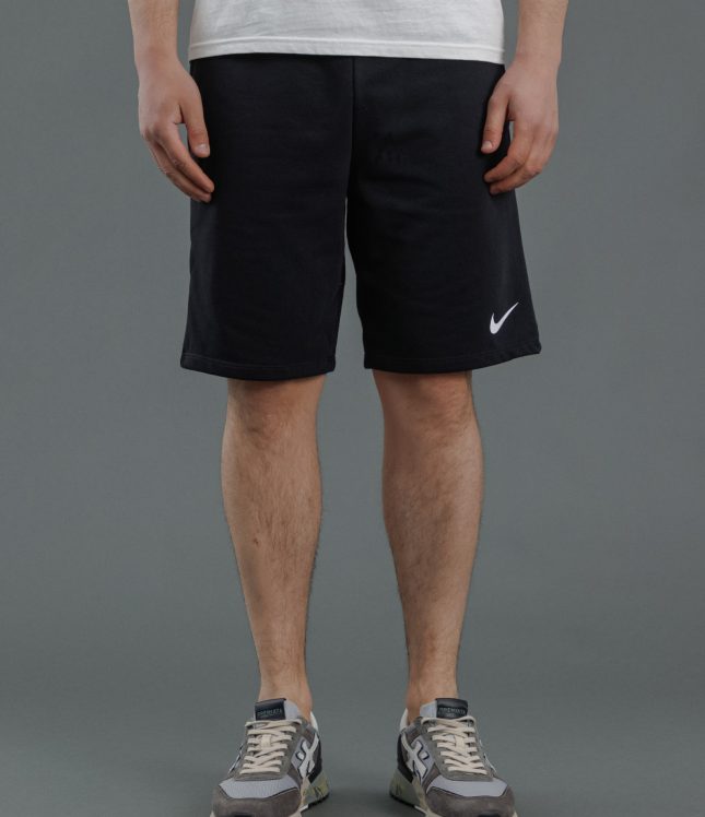 Чоловічі шорти NIKE DA5556-010, колір чорний | Ціна 2299 грн, фото 2