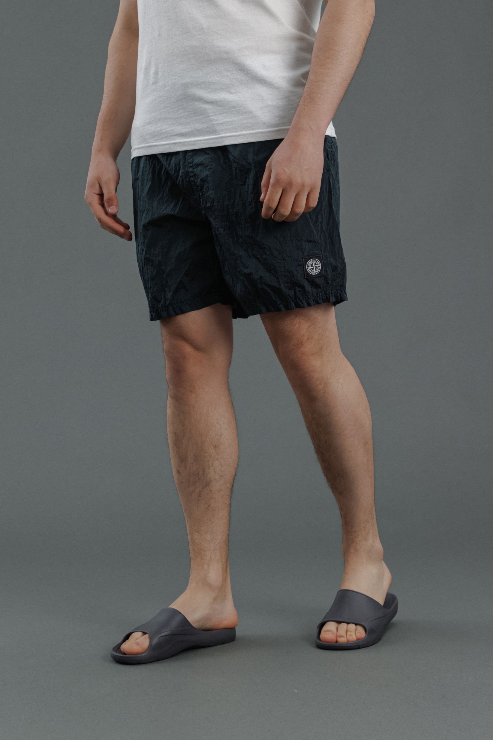 Чоловічі шорти STONE ISLAND 15B0943 V0057, колір зелений