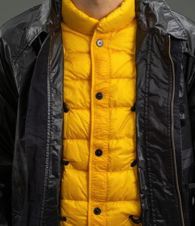 Чоловіча куртка STONE ISLAND 82/22 MICROFELT WITH RIPSTOP COVER 1544402 V0029, колір чорний | Ціна 41999 грн, фото 5