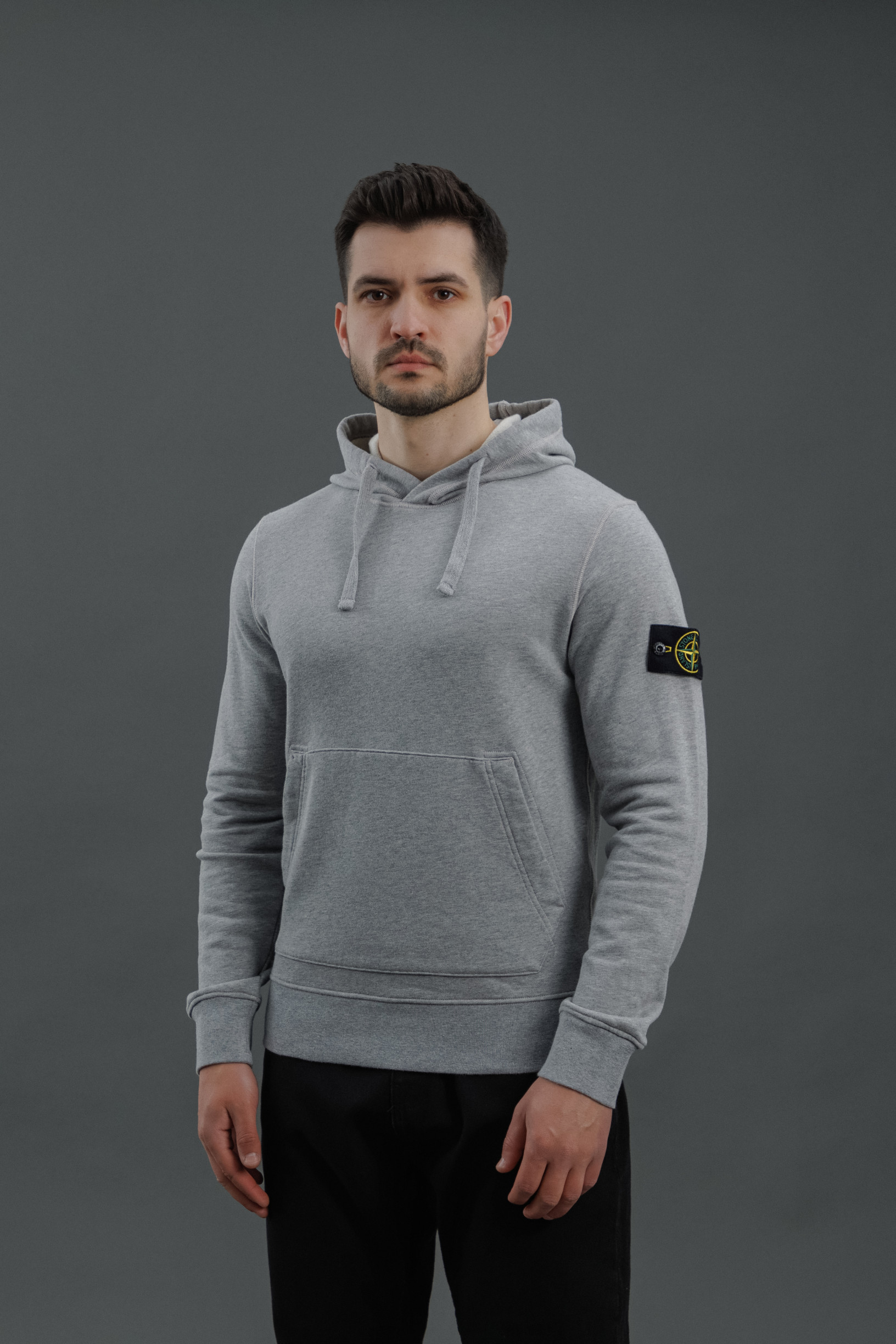 Чоловіче худі STONE ISLAND 1564151 A0M64, колір сірий