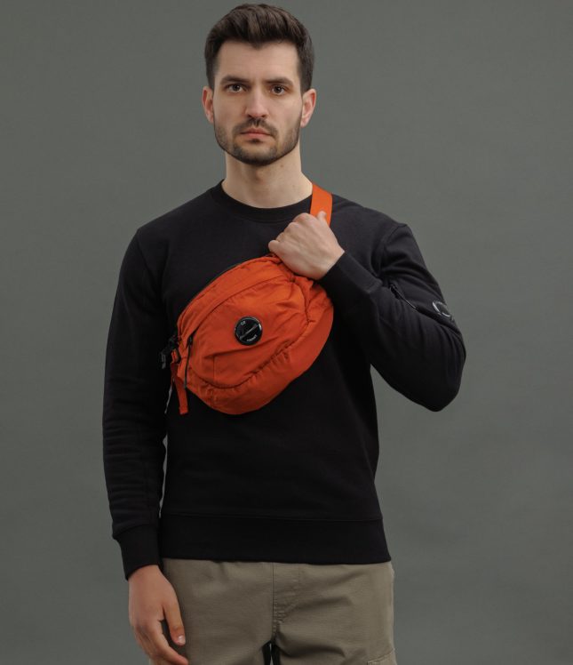 Чоловіча сумка C.P. COMPANY CMAC112A 005269G COL: 448, колір помаранчевий | Ціна 5999 грн, фото 1