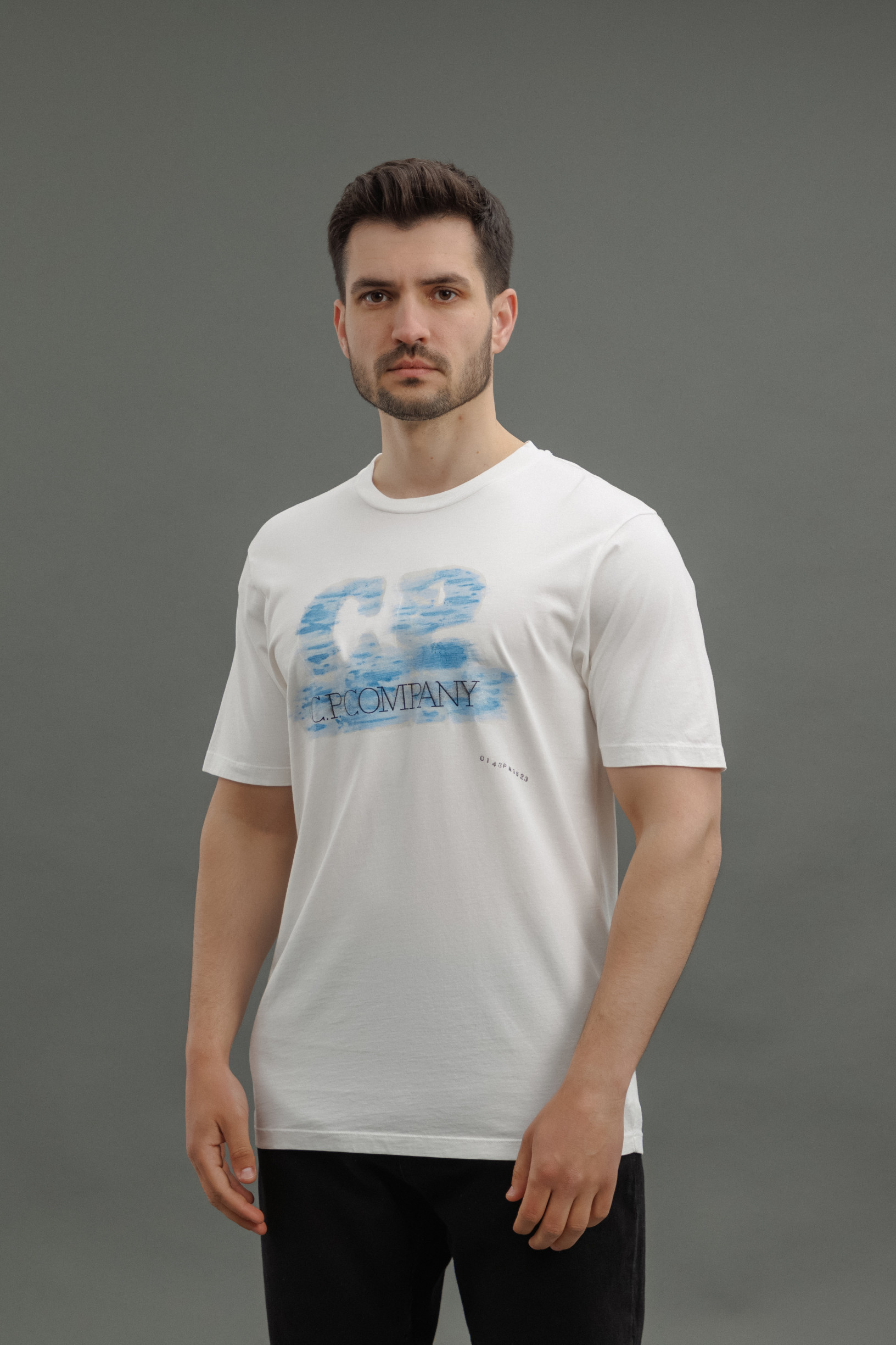 Чоловіча футболка C.P. COMPANY CMTS299A 005431G COL:103, колір білий