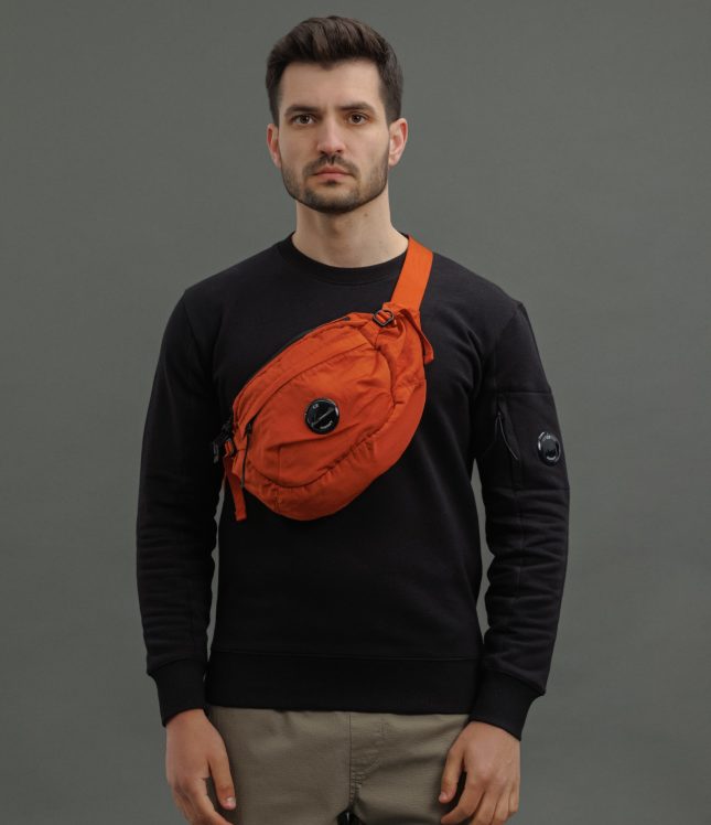 Чоловіча сумка C.P. COMPANY CMAC112A 005269G COL: 448, колір помаранчевий | Ціна 5999 грн, фото 2