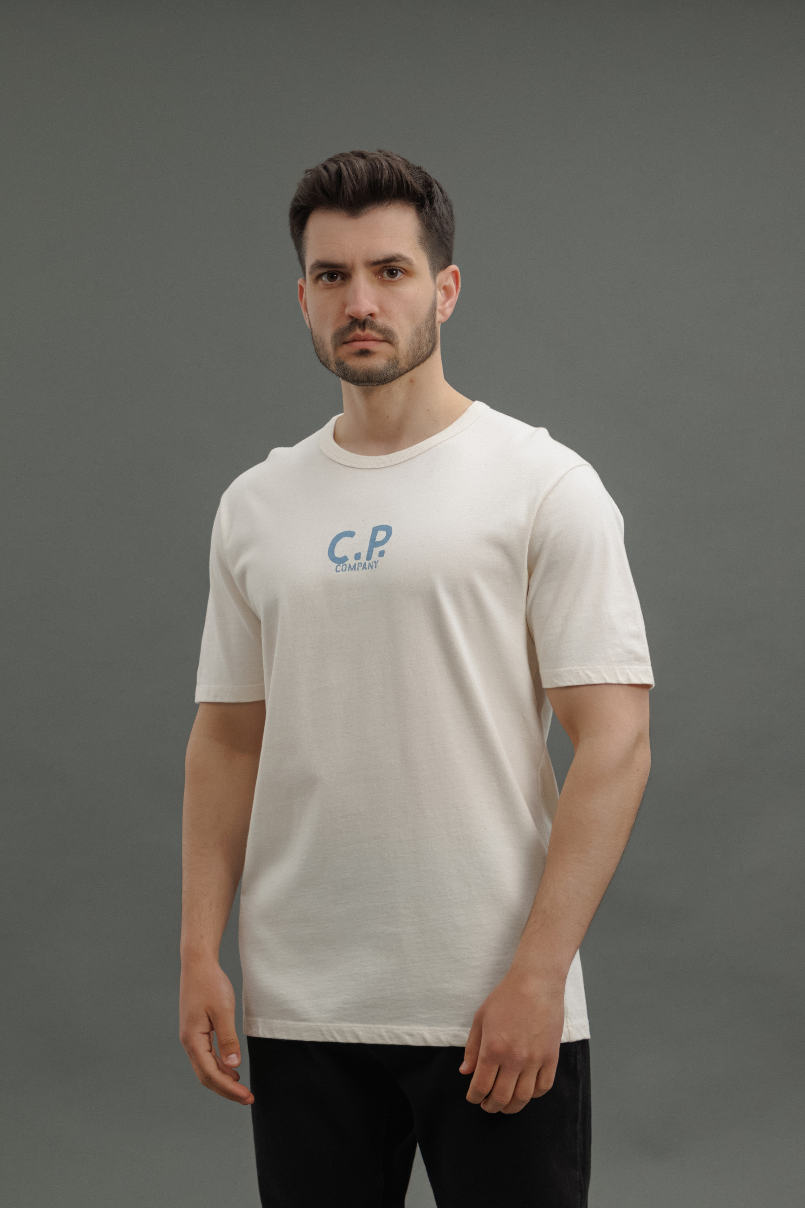 Чоловіча футболка C.P. COMPANY CMTS275A 110094W COL:402, колір бежевий