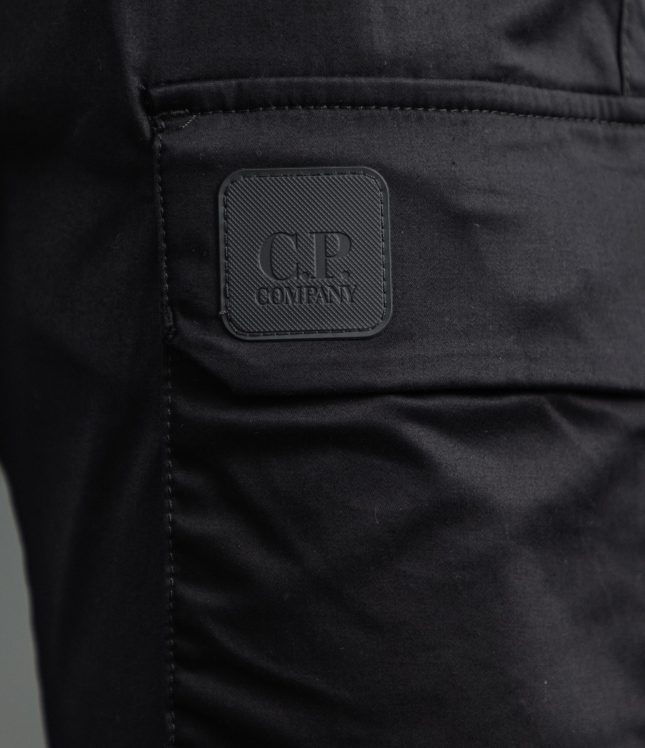 Чоловічі штани C.P. COMPANY CLPA036A 110042A COL: 999, колір чорний | Ціна 10999 грн, фото 5
