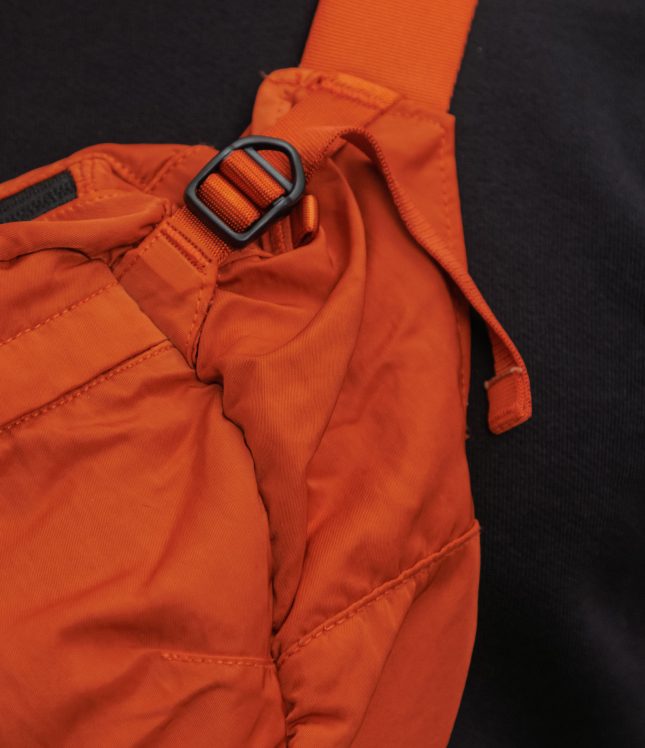 Чоловіча сумка C.P. COMPANY CMAC112A 005269G COL: 448, колір помаранчевий | Ціна 5999 грн, фото 4